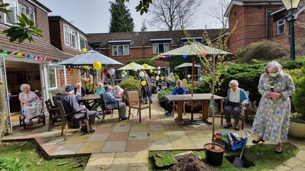 Care Homes near Farnborough Woodlands & Hill Brow Residential Home